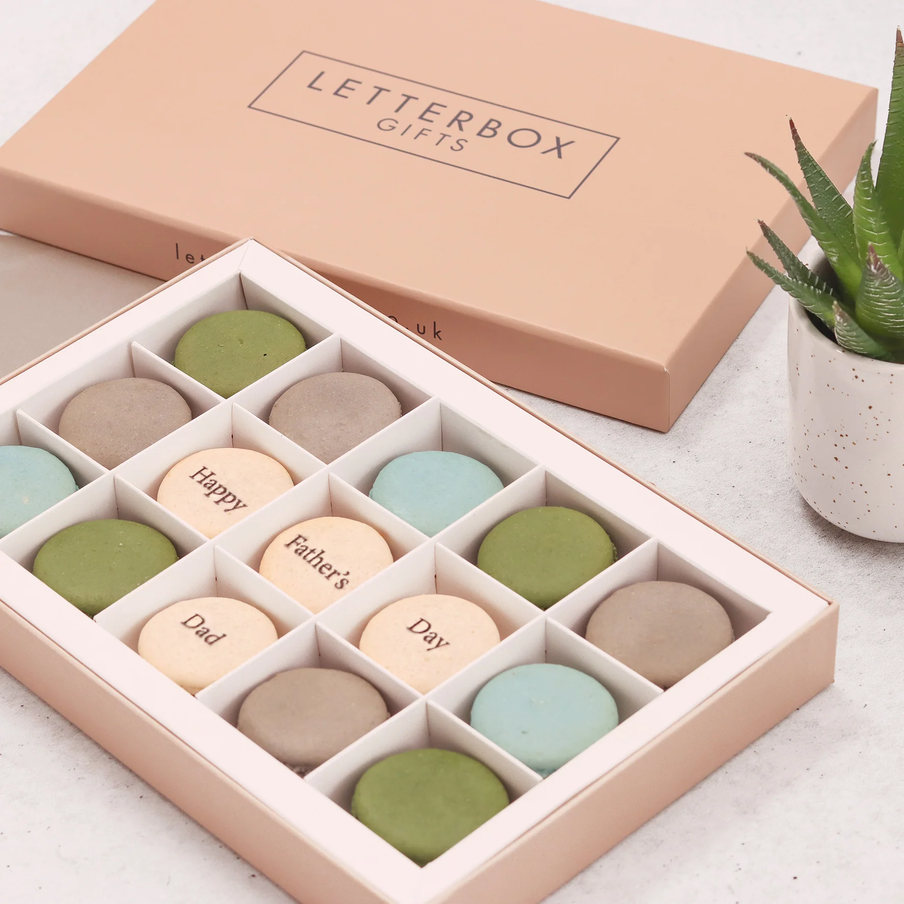 Father's Day Letterbox Macarons - Image 4