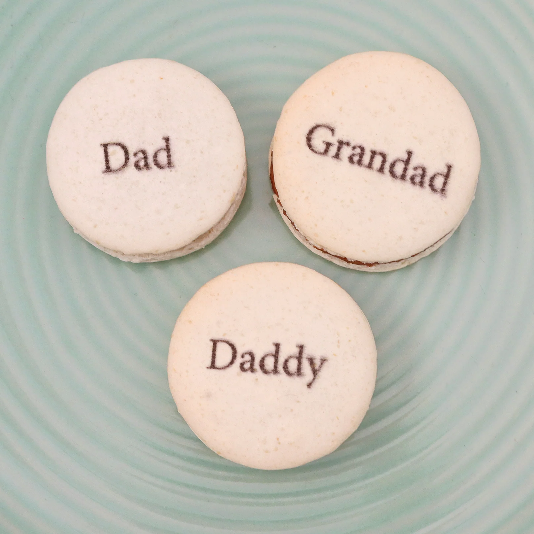 Father's Day Letterbox Macarons - Image 5