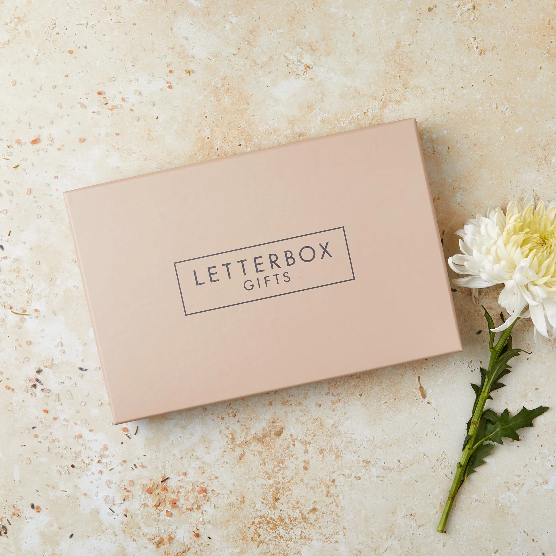 Mum to Be Floral Letterbox Gift Set - Image 5